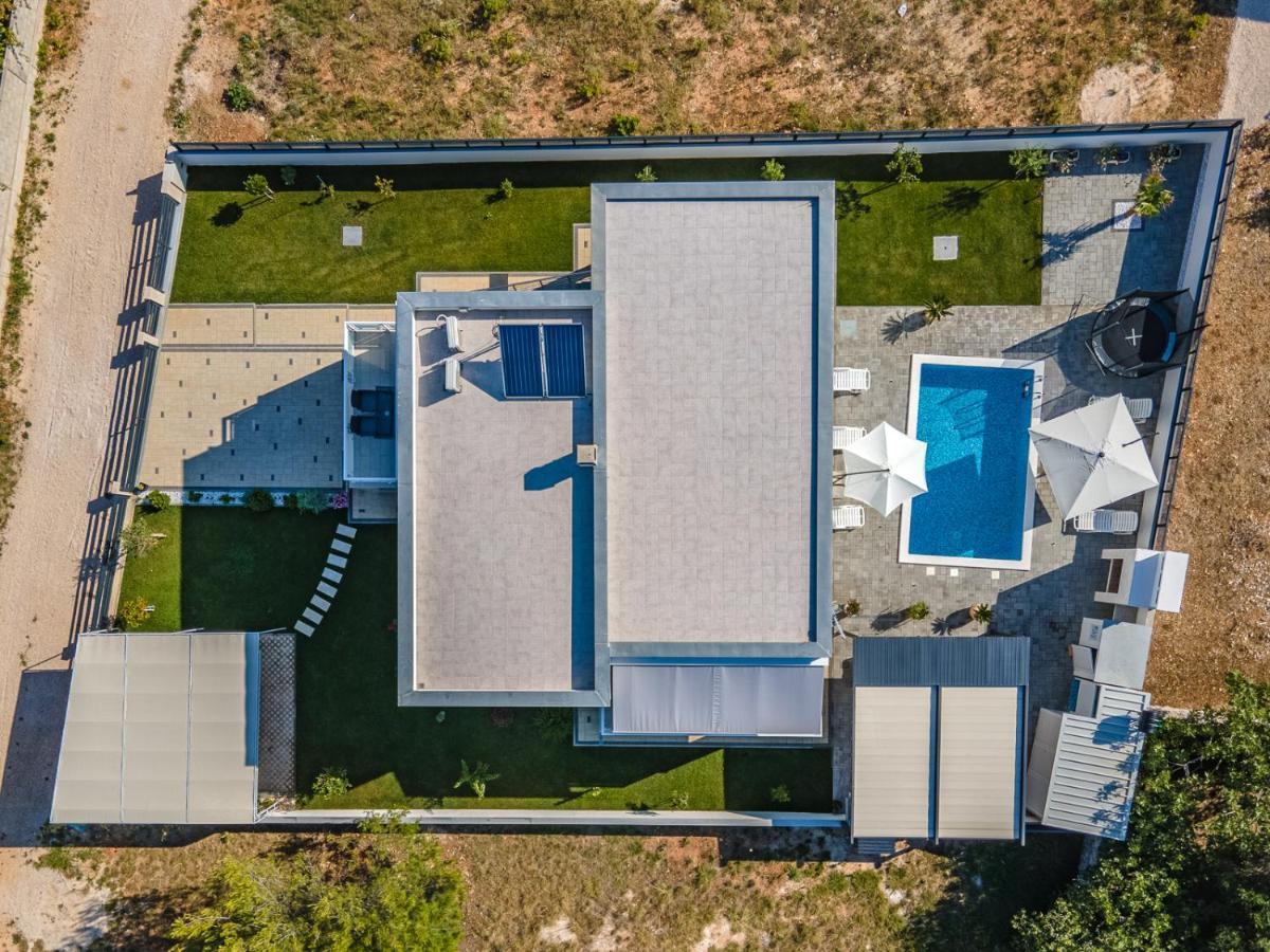 Villa Wiena Vir Exterior foto