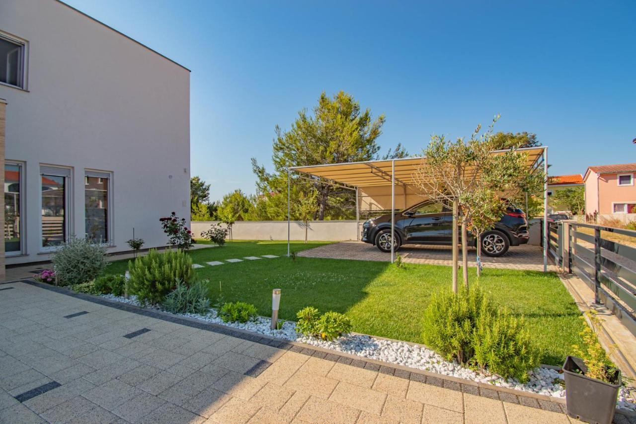 Villa Wiena Vir Exterior foto